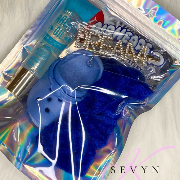 Crocs - Picture 3 of 6